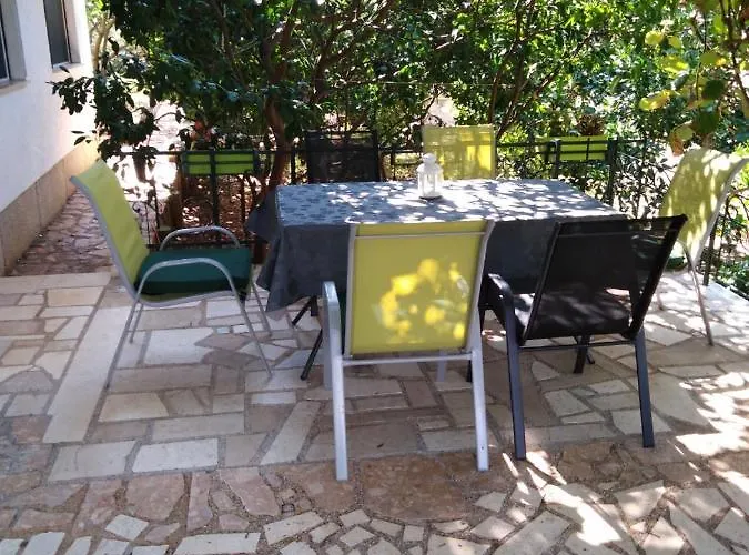 In With Terrace, Air Conditioning, Wi-fi Trogir