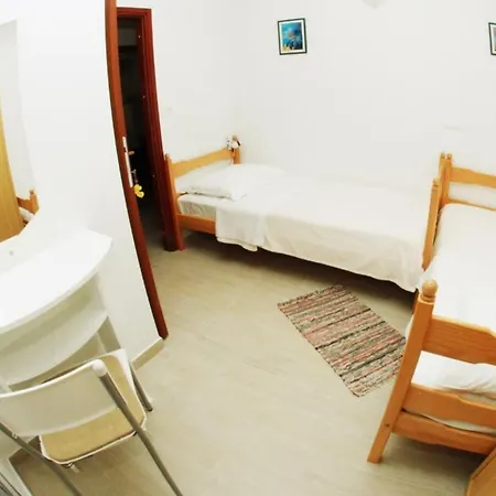 In With Terrace, Air Conditioning, Wi-fi Apartment