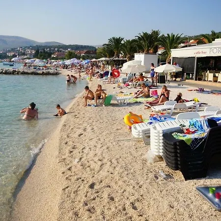 In With Terrace, Air Conditioning, Wi-fi Trogir