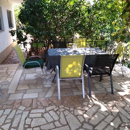 In With Terrace, Air Conditioning, Wi-fi Trogir